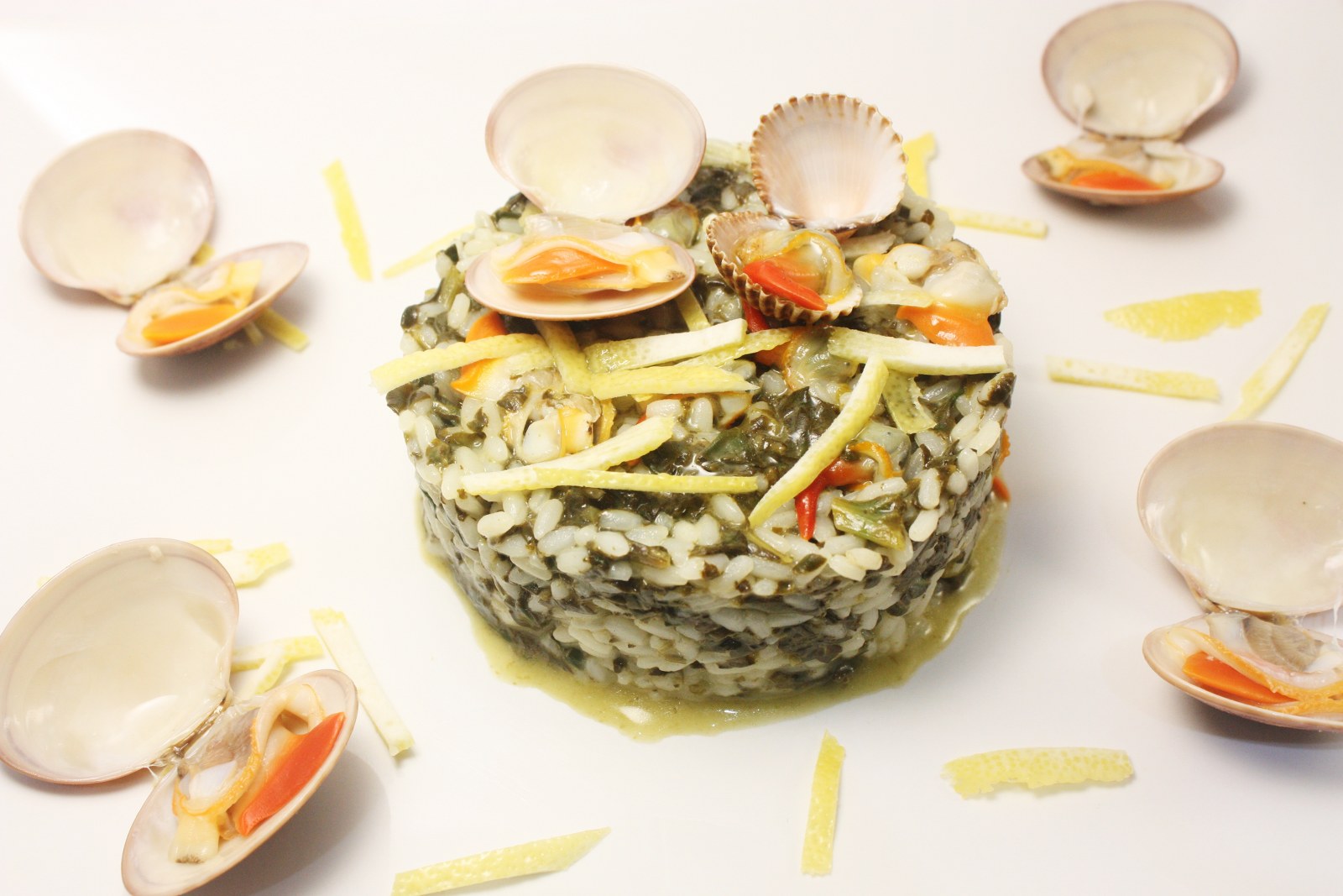 Risotto profumato al limone con spinaci e fasolare